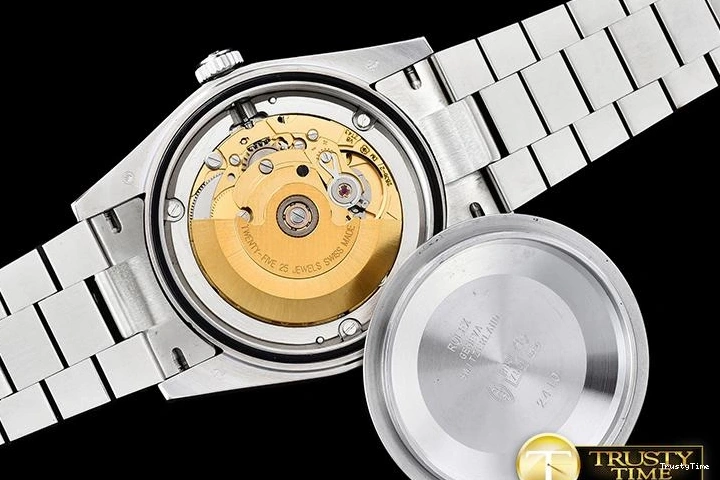 1207 RDD0214D – DayDate 36mm Elegant 683